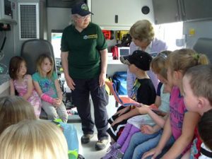 Ambulance tour with kids from Musselshell County